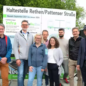 Neue barrierefreie Hochbahnsteige in Laatzen eröffnet